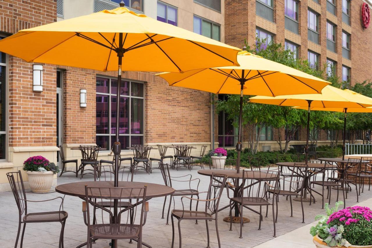 Sheraton Hotel Minneapolis Midtown Exterior foto